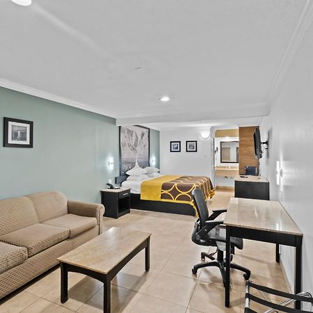 Super 8 By Wyndham Mcallen-Downtown-Airport-La Plaza Mall Luaran gambar