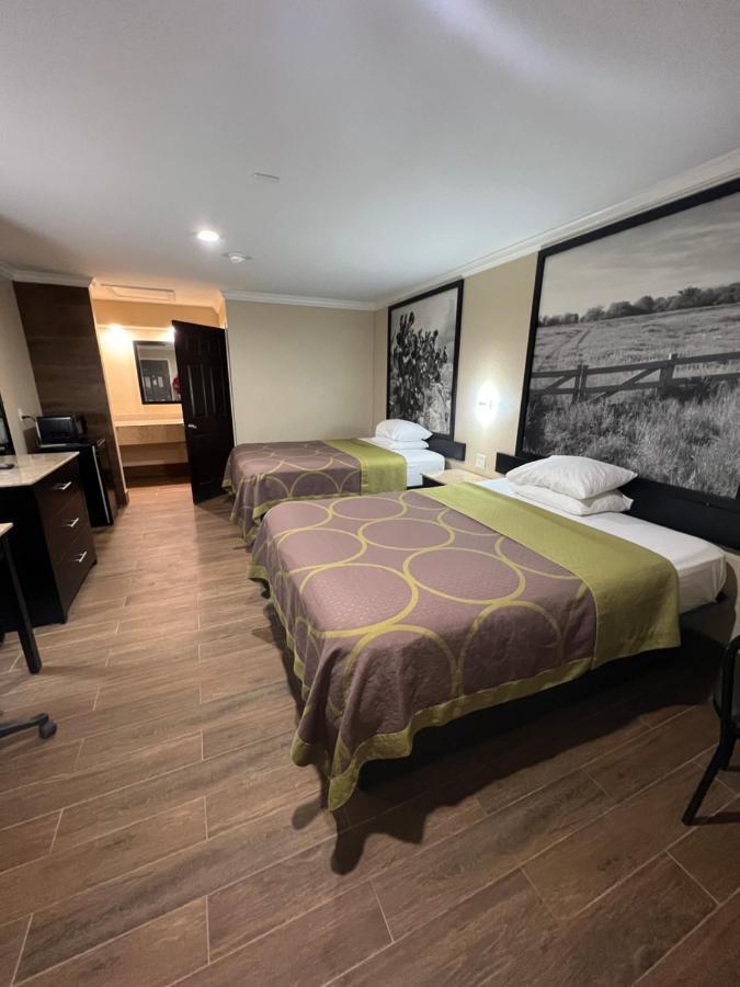 Super 8 By Wyndham Mcallen-Downtown-Airport-La Plaza Mall Luaran gambar