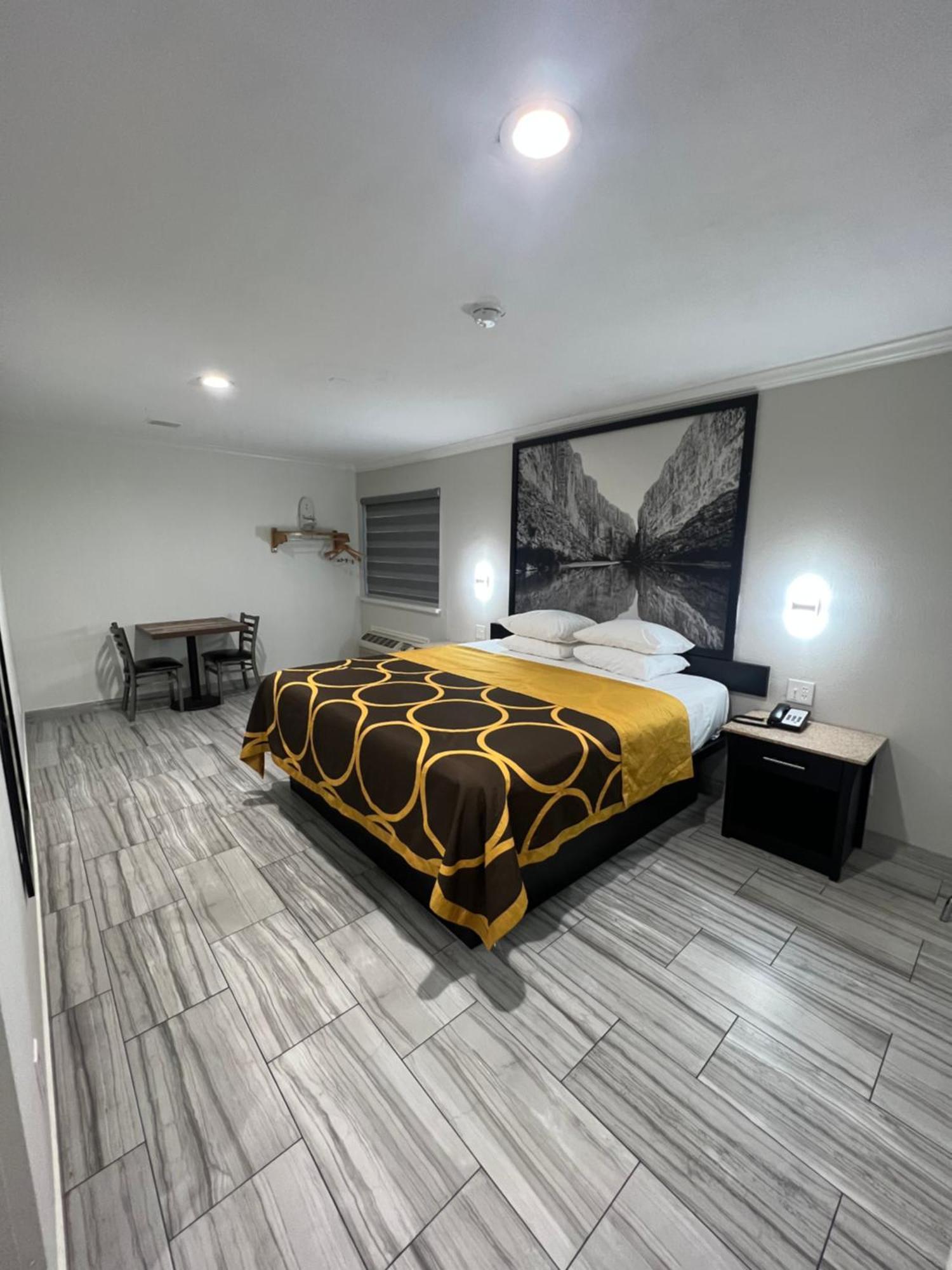 Super 8 By Wyndham Mcallen-Downtown-Airport-La Plaza Mall Luaran gambar