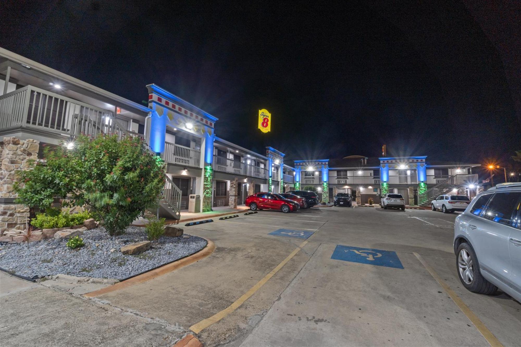 Super 8 By Wyndham Mcallen-Downtown-Airport-La Plaza Mall Motel Luaran gambar